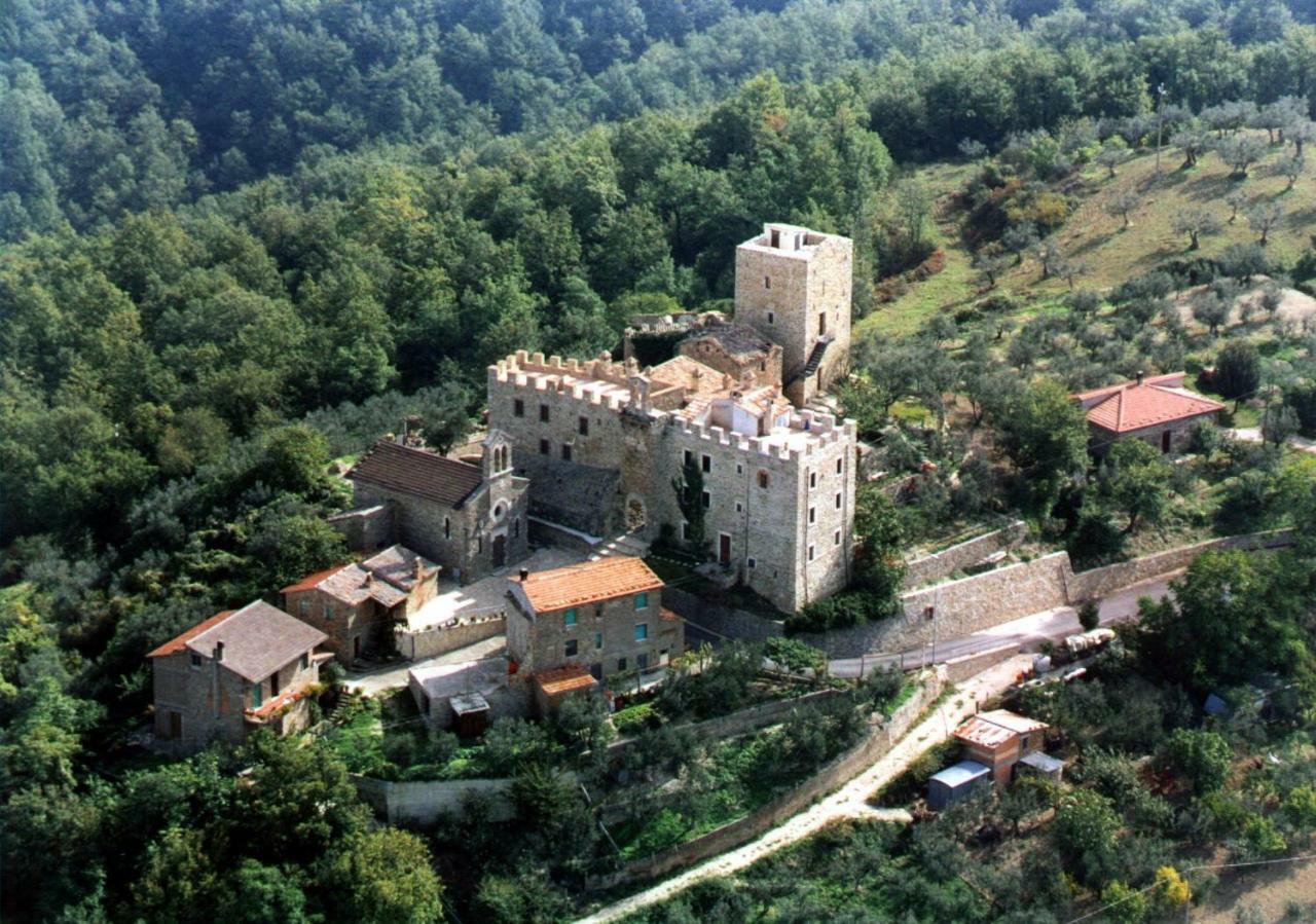 Aparthotel Castello Di Cisterna Gaglietole Exterior foto